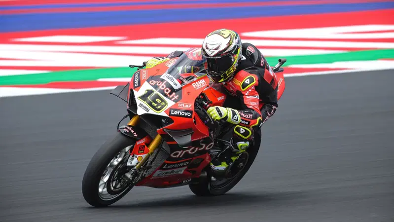 SBK 2022. GP D'ITALIA, Alvaro Bautista &egrave; il pi&ugrave; veloce nelle libere di Misano