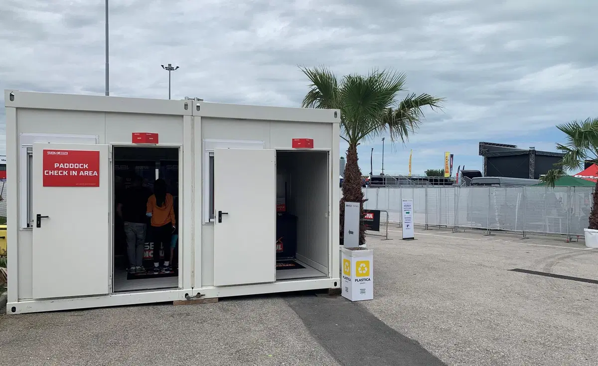 SBK 2022. GP D'ITALIA, la piadina e i pneumatici: foto dentro e fuori il circuito di Misano [GALLERY] (9)