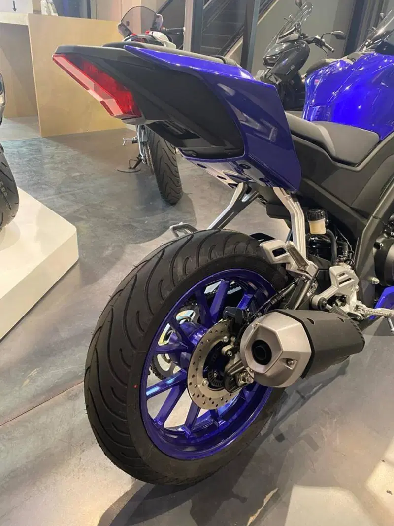 Yamaha YZF R125 (2023 - 26) (3)