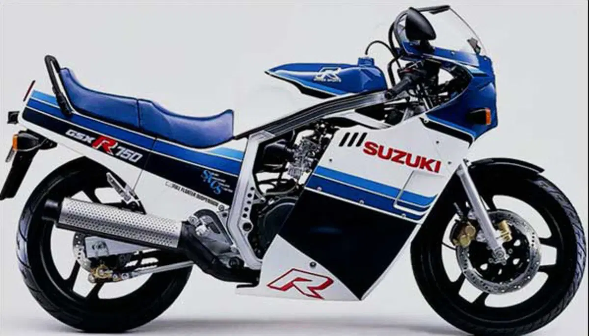 Suzuki GSX-R750: la superleggera  (24)
