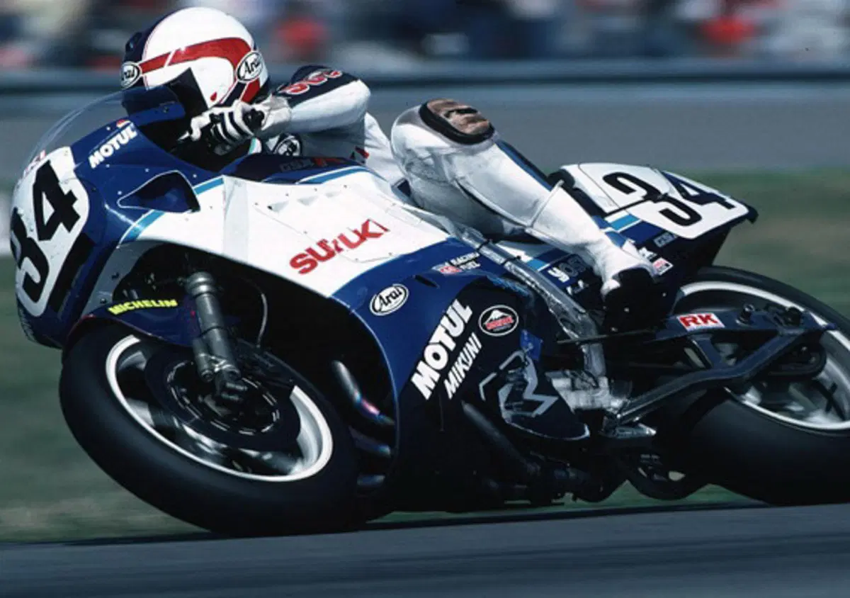 Suzuki GSX-R750: la superleggera 