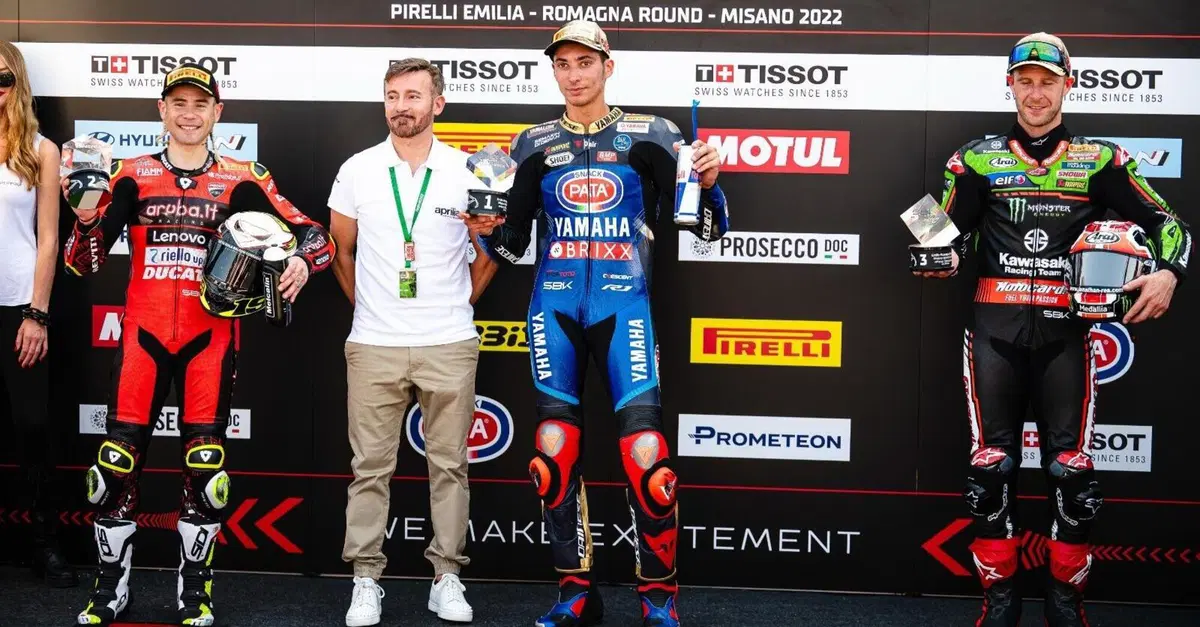 SBK 2022. GP d'Italia, Toprak Razgatlioglu vince la Superpole Race di Misano