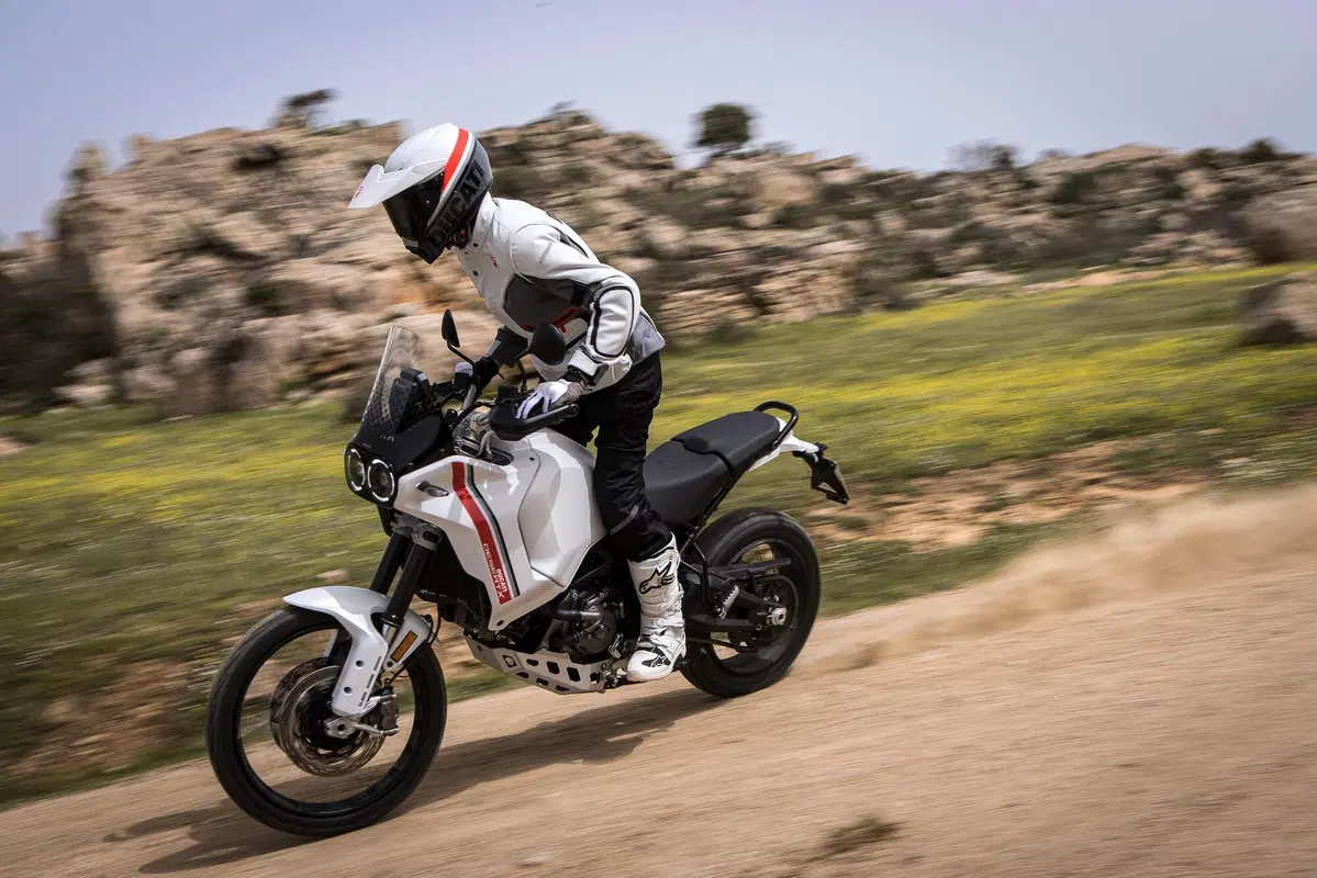 DRE Travel Adventures. Con la DesertX Ducati &egrave; tutta un'altra avventura