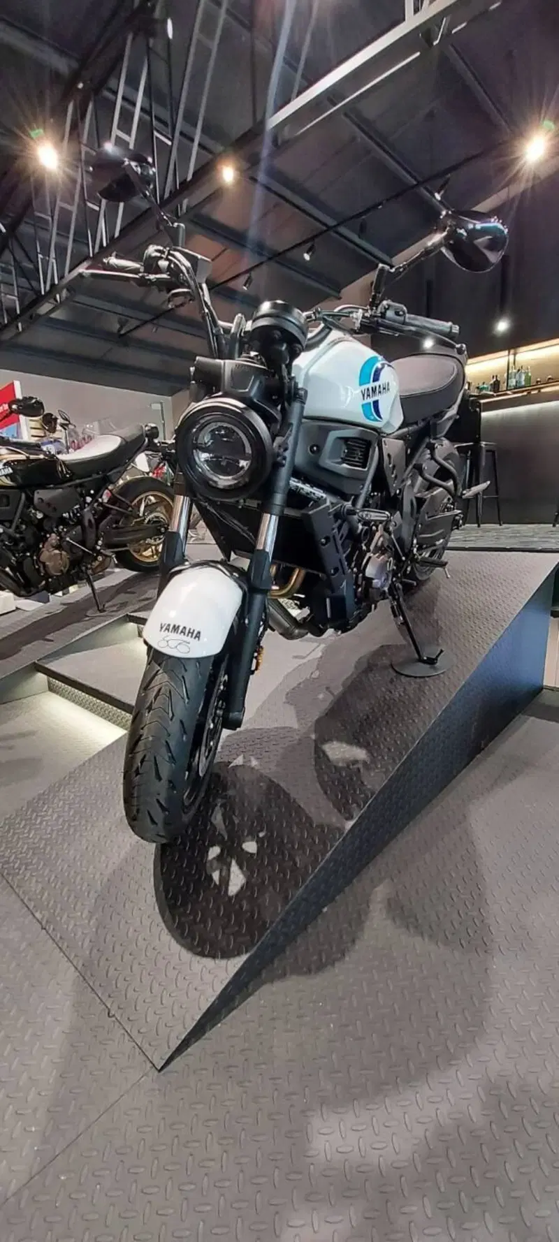 Yamaha XSR 700 (2022 - 26) (3)