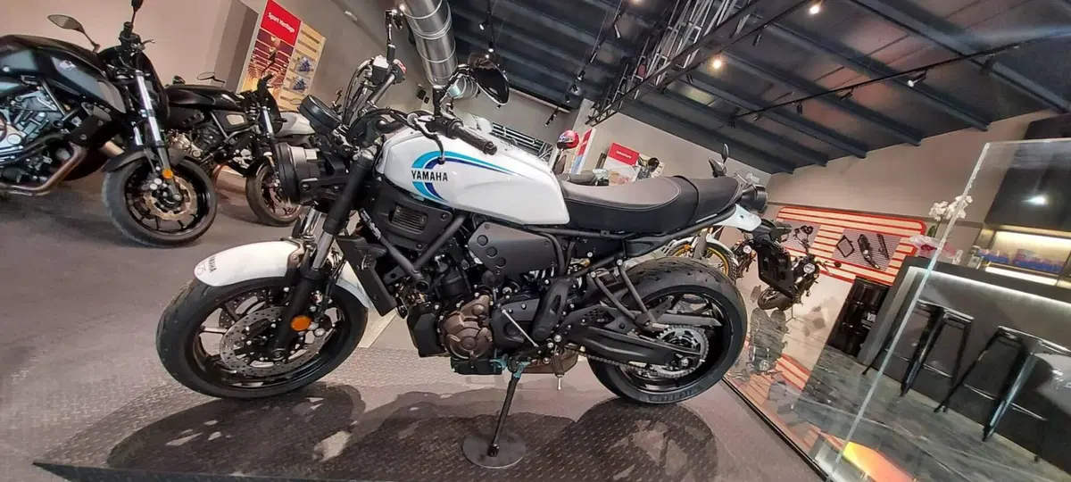 Yamaha XSR 700 (2022 - 26)