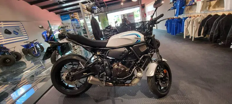 Yamaha XSR 700 (2022 - 26) (2)