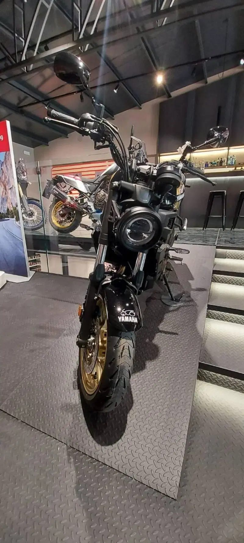 Yamaha XSR 700 (2022 - 26) (3)