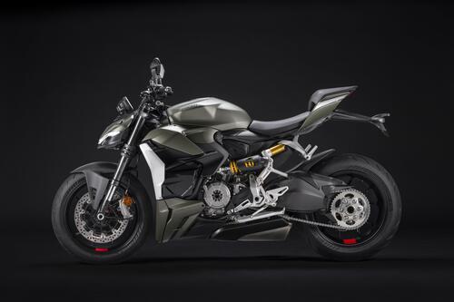 La Ducati Streetfighter V2 diventa green. Ma sempre a benzina (2)