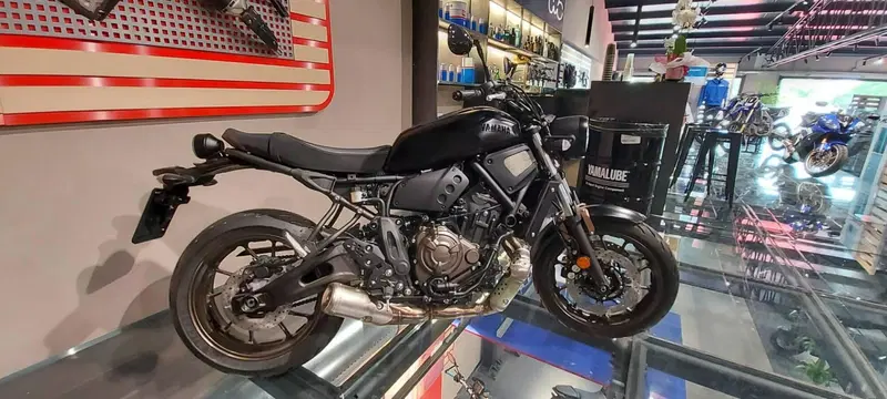 Yamaha XSR 700 (2021)