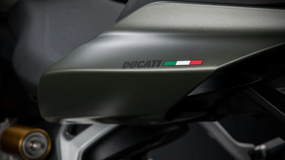 Ducati Streetfighter V2 Streetfighter V2 955 Green (2022 - 23) (6)