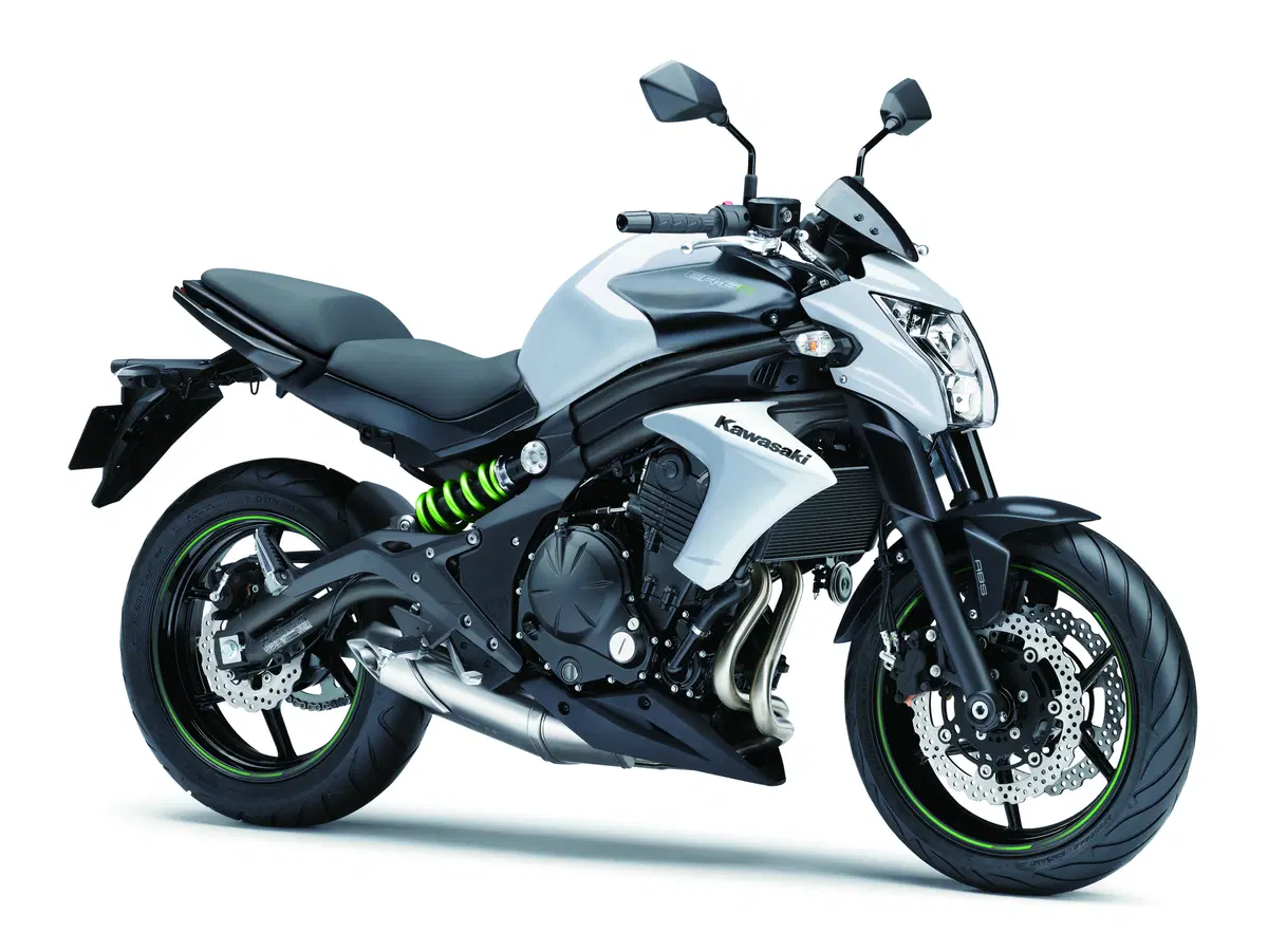 Kawasaki 2015. svelate le prime colorazioni della famiglia Z e ER (5)