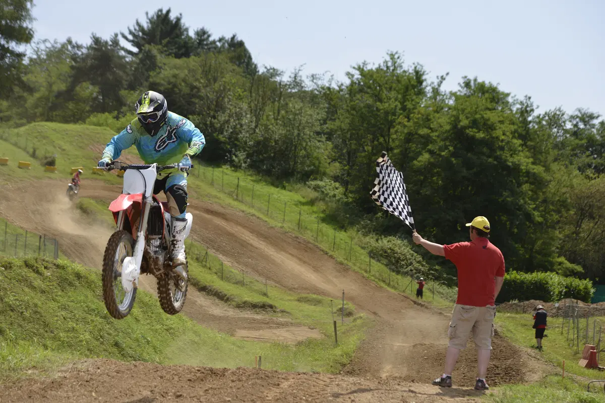 Honda CRF450R e CRF250R 2015  (7)