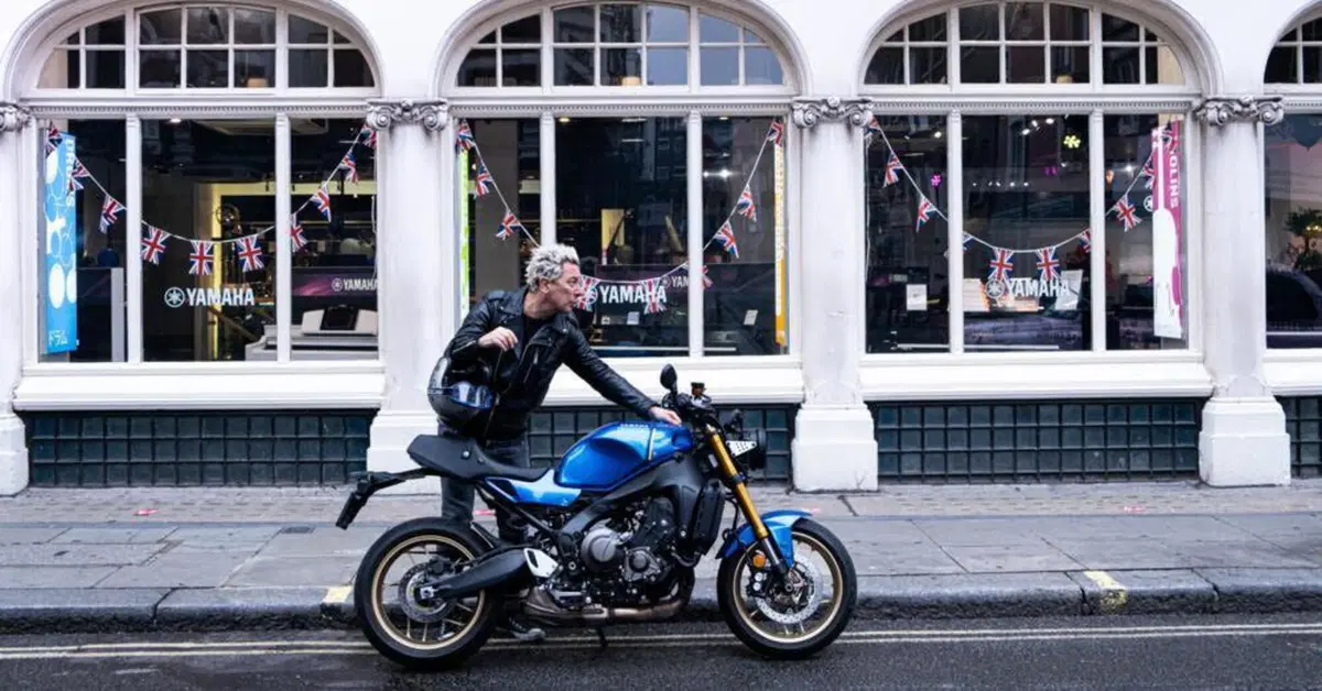 Ma quanto rock c'&egrave; sulla strada per l'Isola di Man? Ce lo dicono Yamaha e DJ Ringo