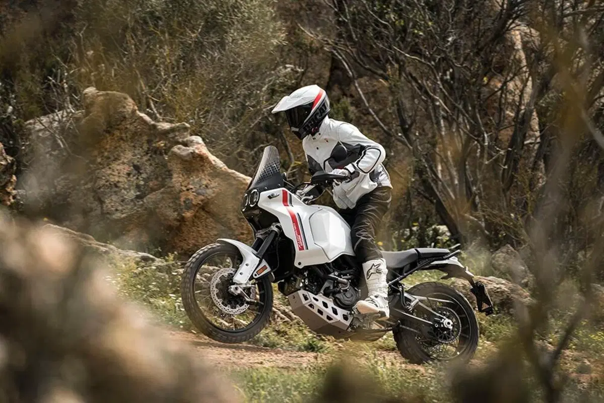 Volete provare la Ducati DesertX? C'è l'Open Weekend (12)
