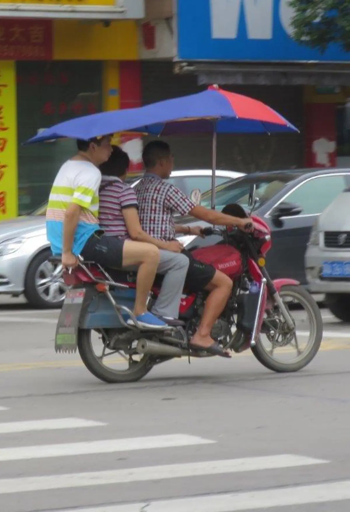 Cina: dove vai se l'umbrella non ce l'hai? (11)