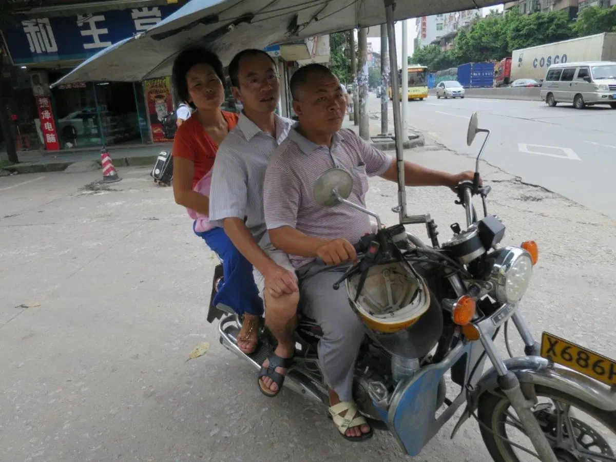 Cina: dove vai se l'umbrella non ce l'hai? (15)