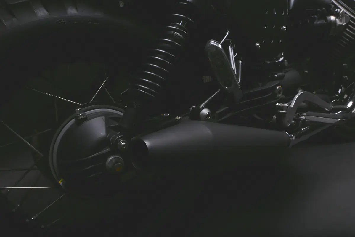 Venier Moto Guzzi V7 Stone (10)