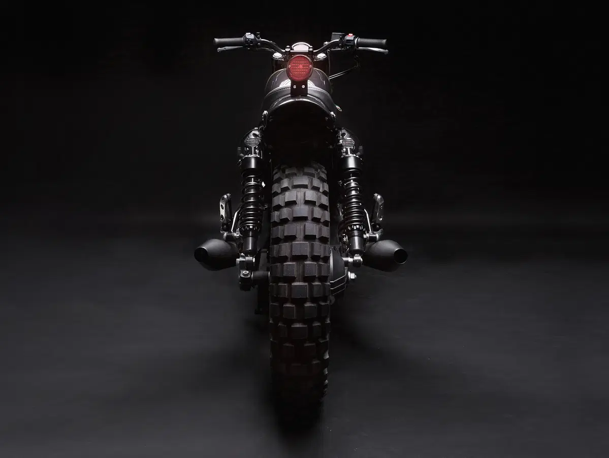 Venier Moto Guzzi V7 Stone (12)