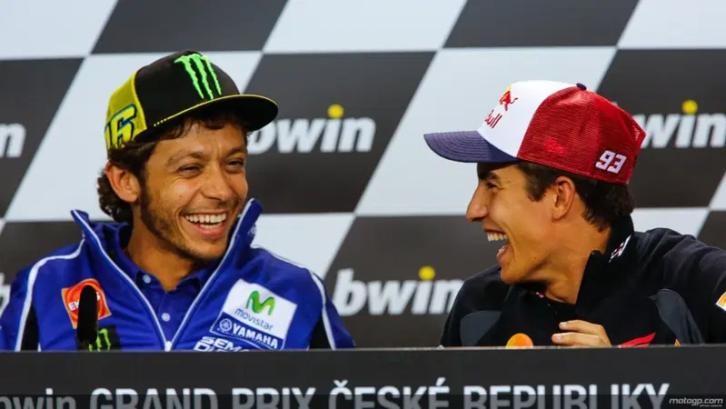 Rossi: "Pi&ugrave; difficile battere Marquez"