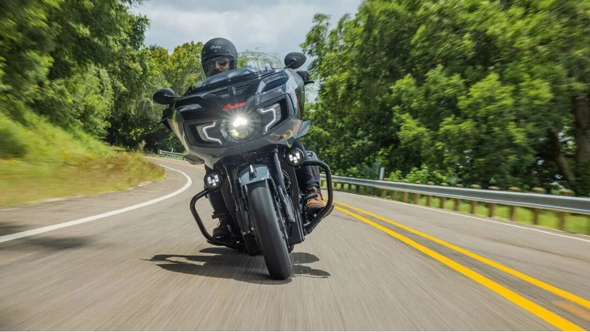 King of the Bagger? Ecco la nuova Indian Challenger Elite (3)