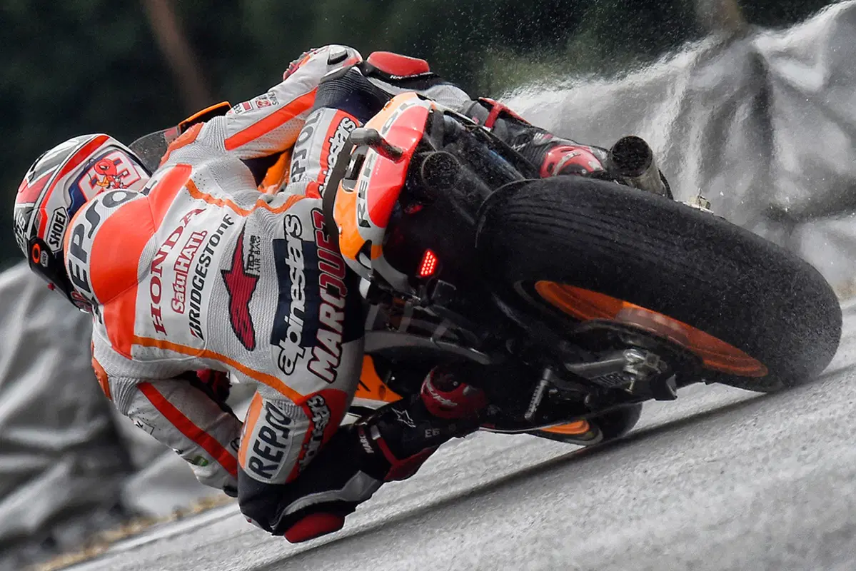 GP della Rep. Ceca. Le foto più spettacolari (9)
