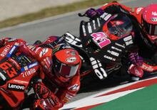 Solo Aprilia resiste alle incontenibili Ducati. Con Loris Reggiani e Zam [VIDEO]
