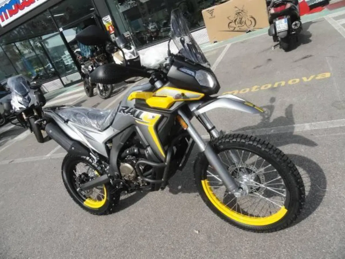 Voge Valico 300 Rally (2022 - 26) (2)