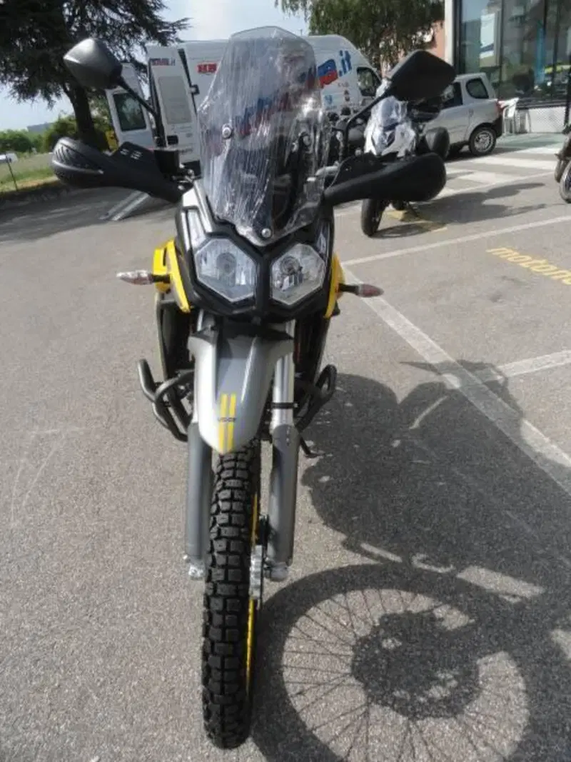 Voge Valico 300 Rally (2022 - 26) (3)