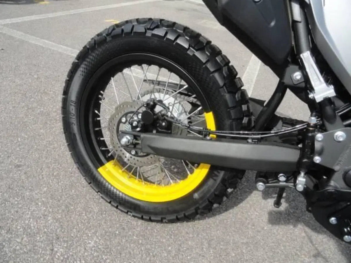 Voge Valico 300 Rally (2022 - 26) (10)