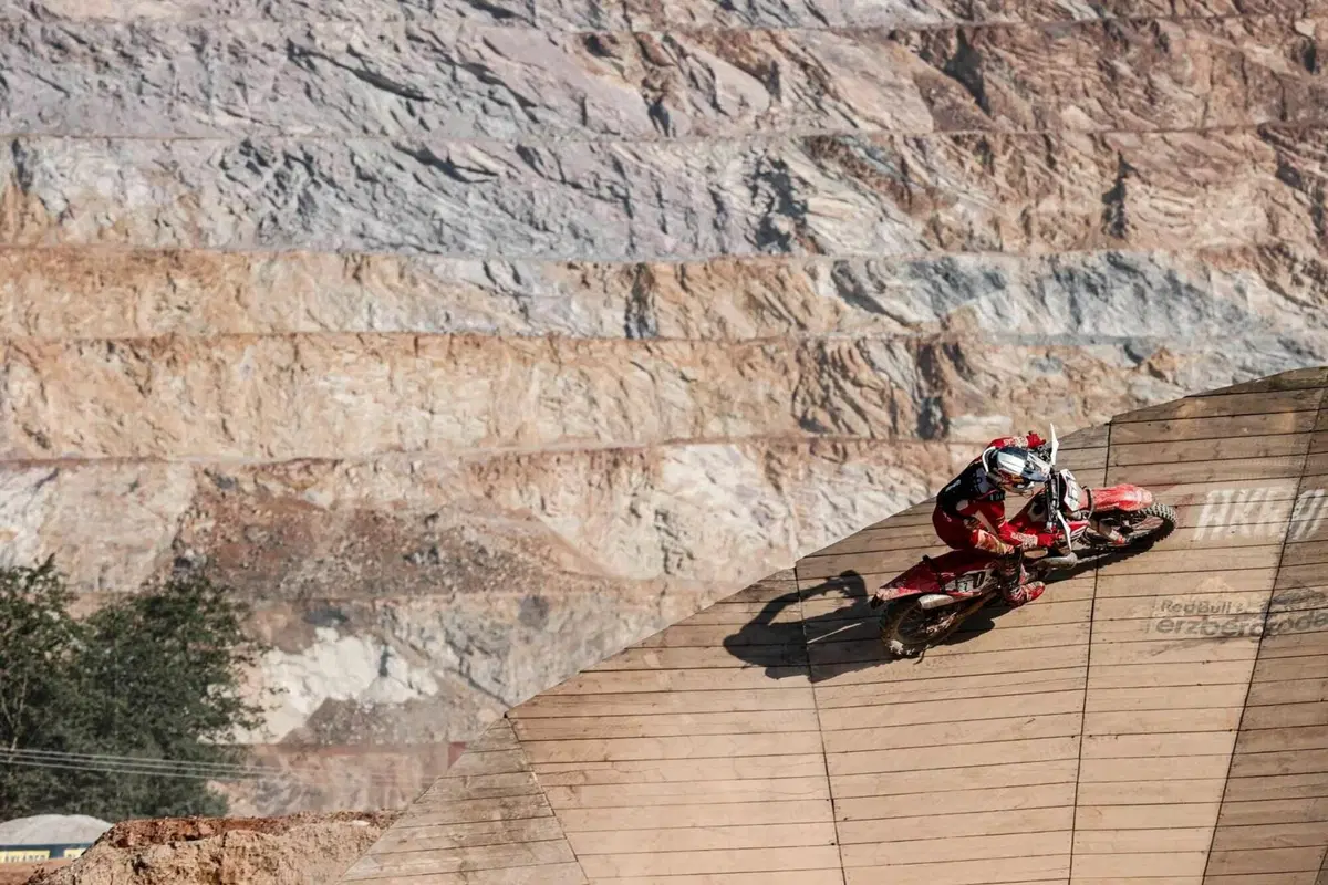 Mondiale Hard Enduro. Erzberg, Manuel Lettenbichler (KTM) Sulle Orme del Padre  (16)