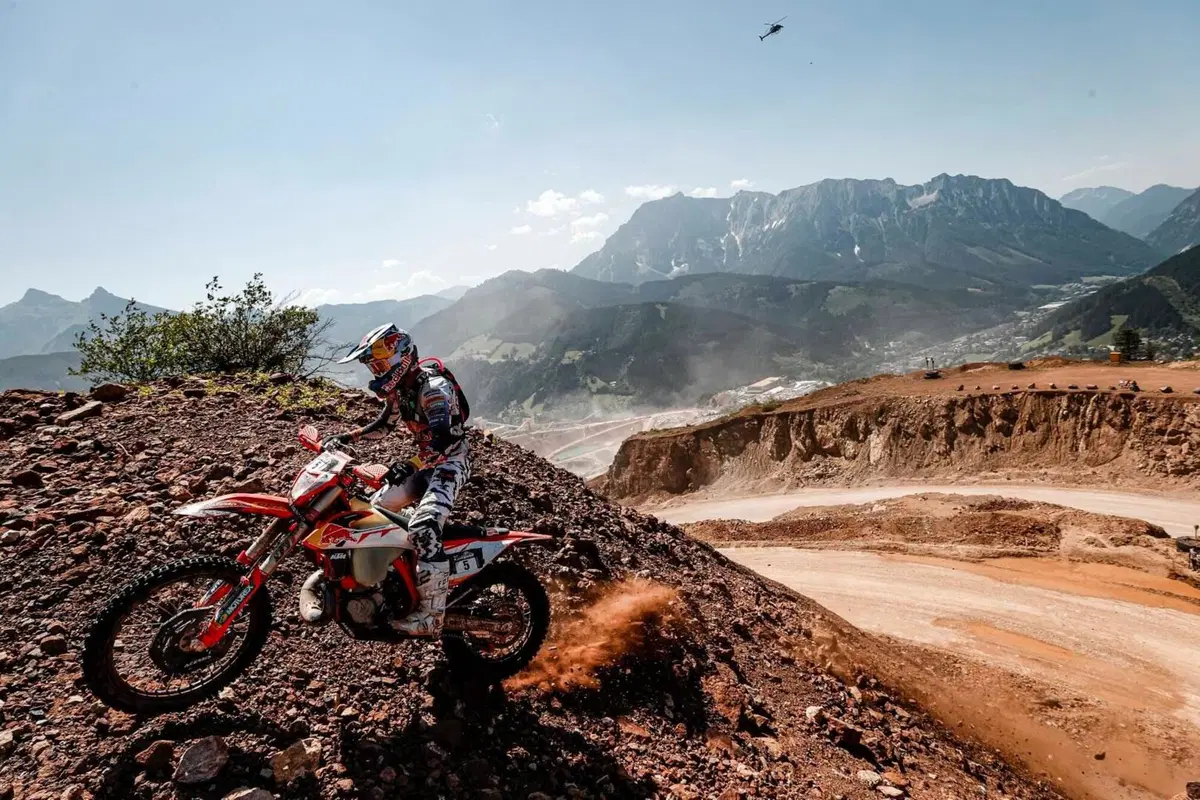 Mondiale Hard Enduro. Erzberg, Manuel Lettenbichler (KTM) Sulle Orme del Padre  (19)