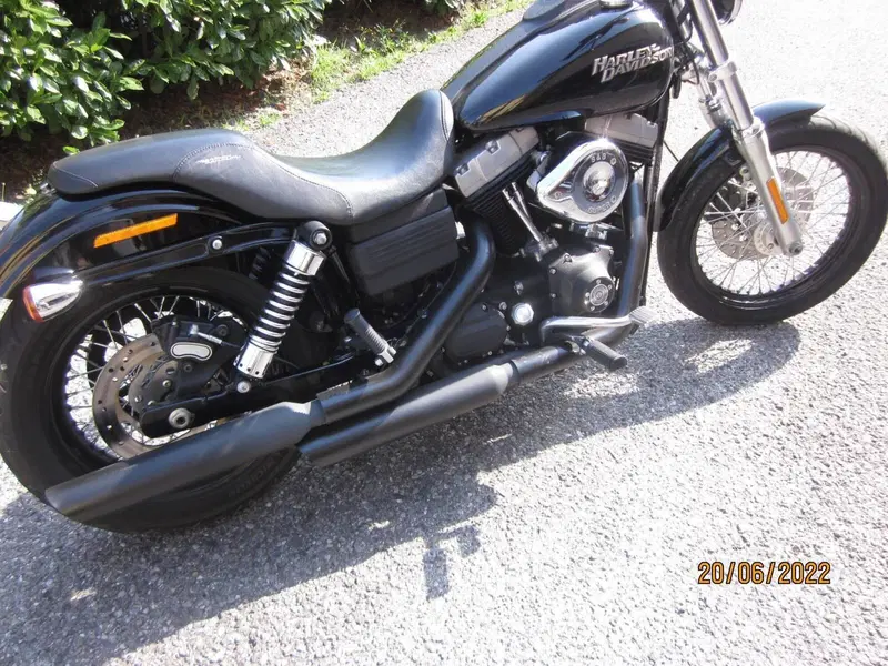 Harley-Davidson 1584 Street Bob (2008 - 15) - FXDB (2)