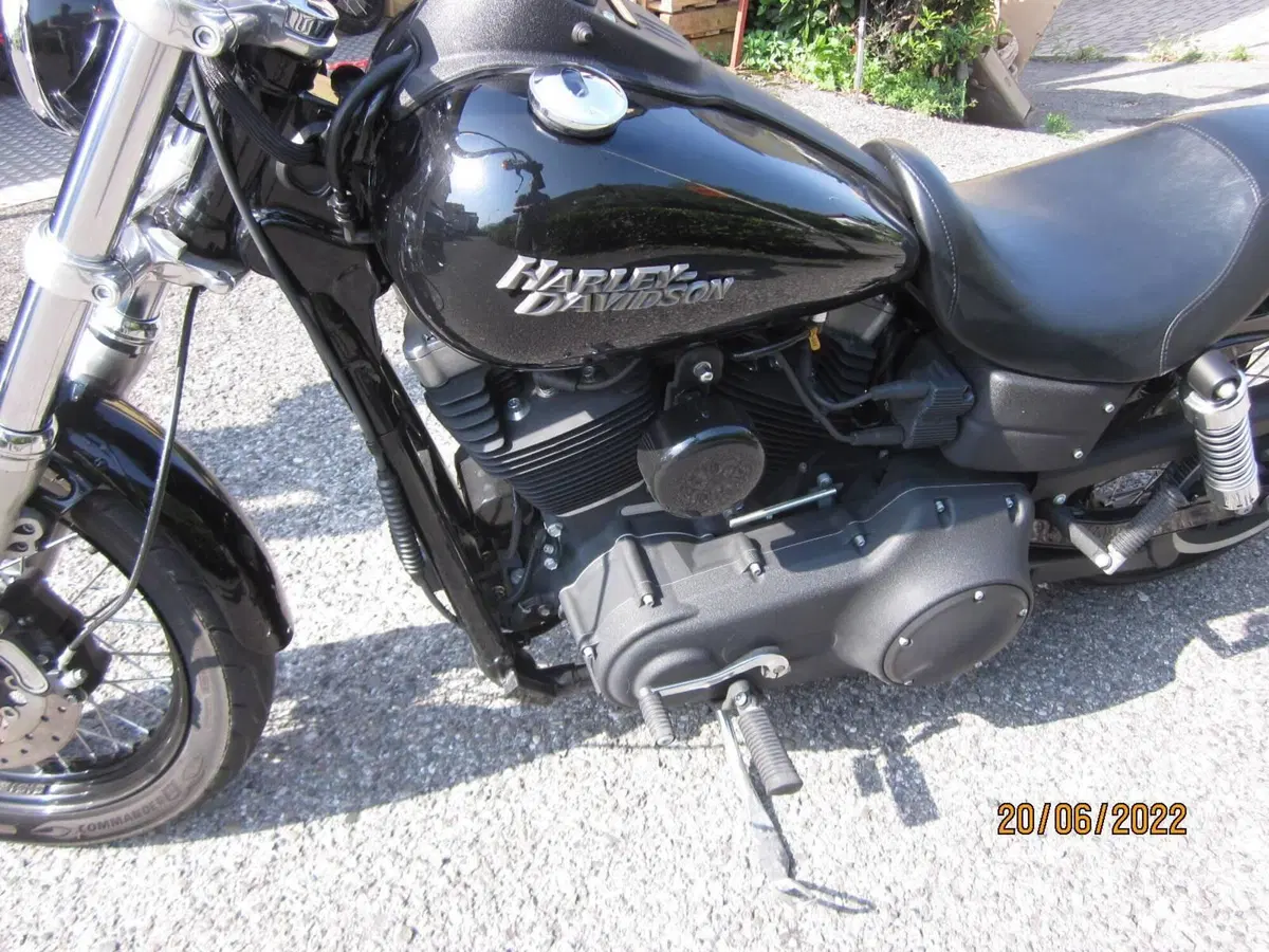 Harley-Davidson 1584 Street Bob (2008 - 15) - FXDB (5)