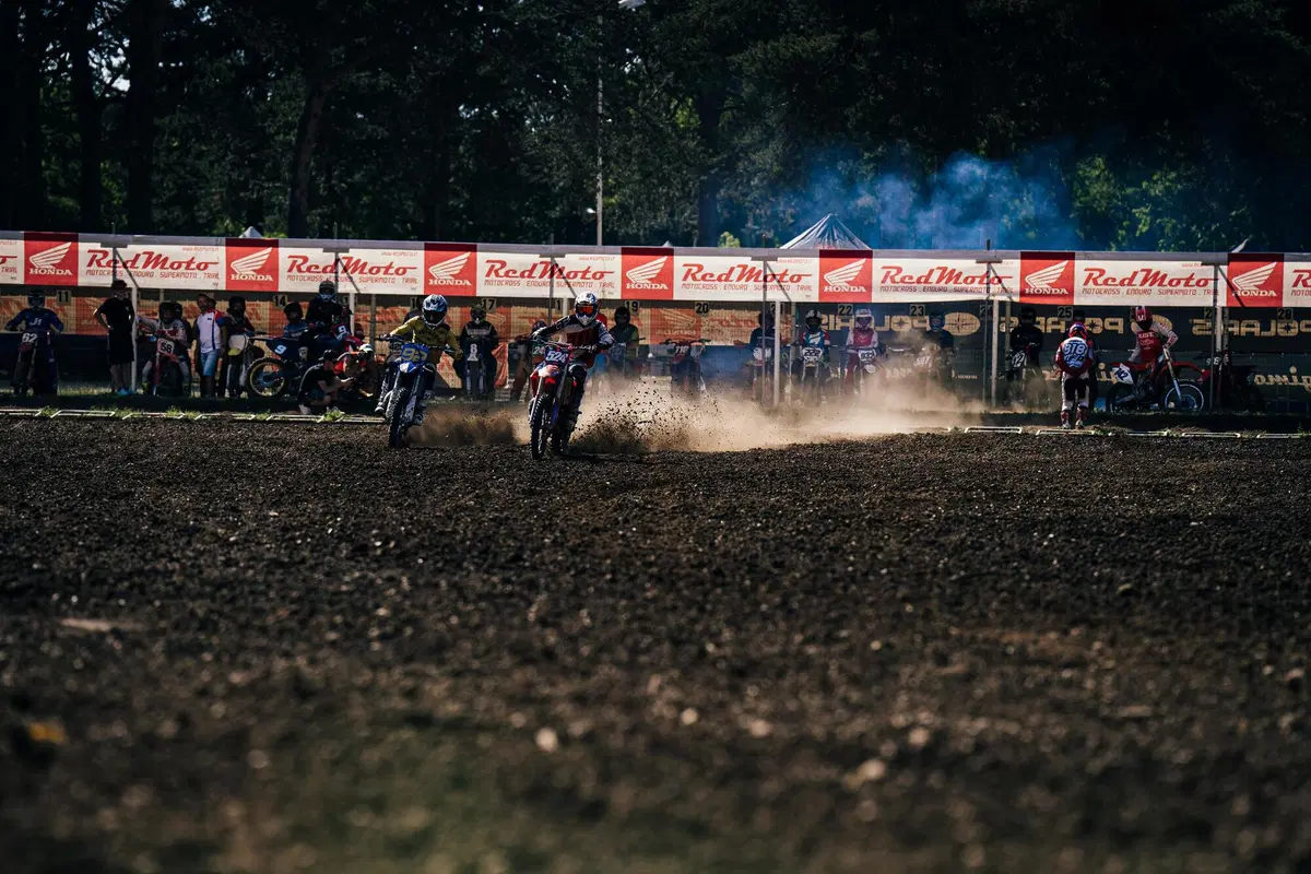 Ridin' Smoke: due giorni di moto due tempi a Ciglione Malpensa (8)