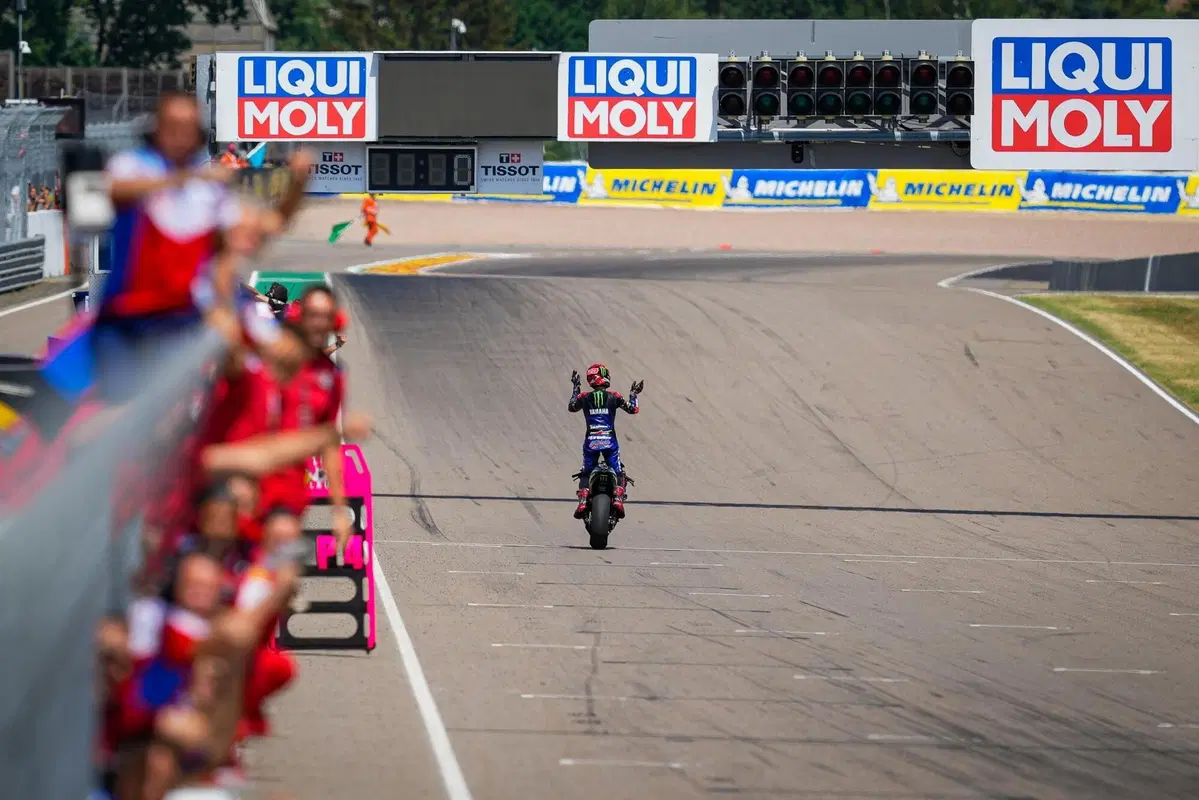 Foto delle gare delle tre classi al Sachsenring (12)
