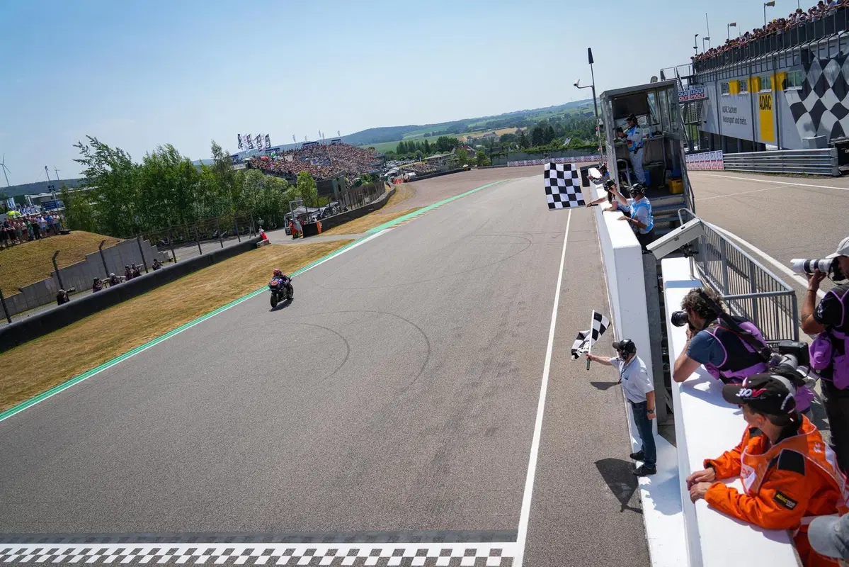 Foto delle gare delle tre classi al Sachsenring (25)