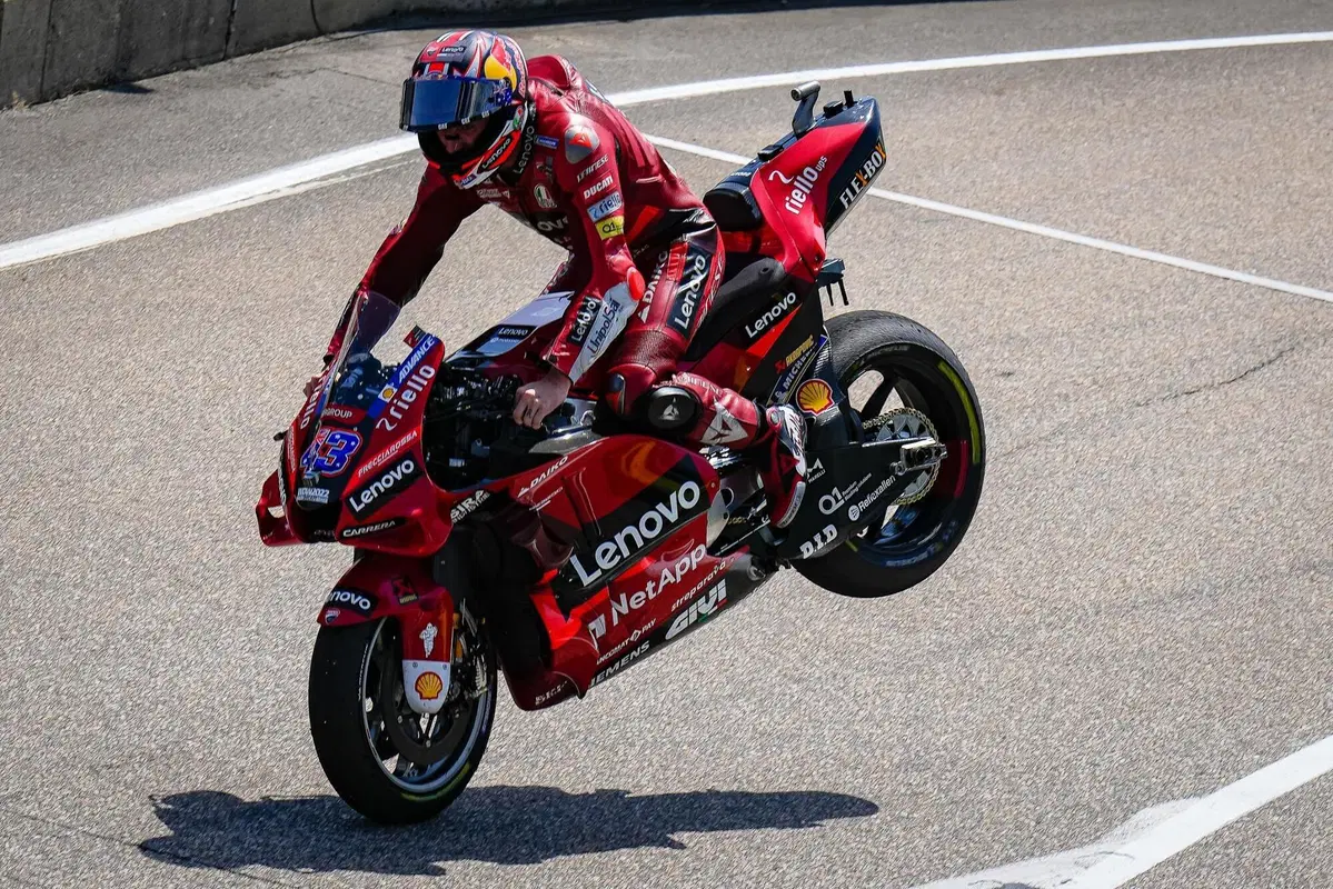 Foto delle gare delle tre classi al Sachsenring (26)
