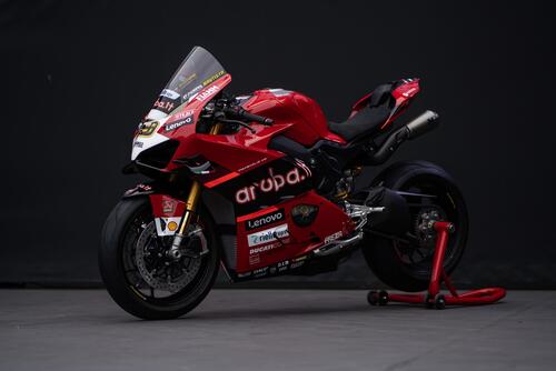 Le Panigale V4 della Gara dei Campioni (WDW) sono repliche MotoGP e SBK (8)