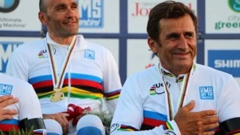 Zanardi &egrave; Campione del Mondo 2014 di handbike. Sua la staffetta iridata