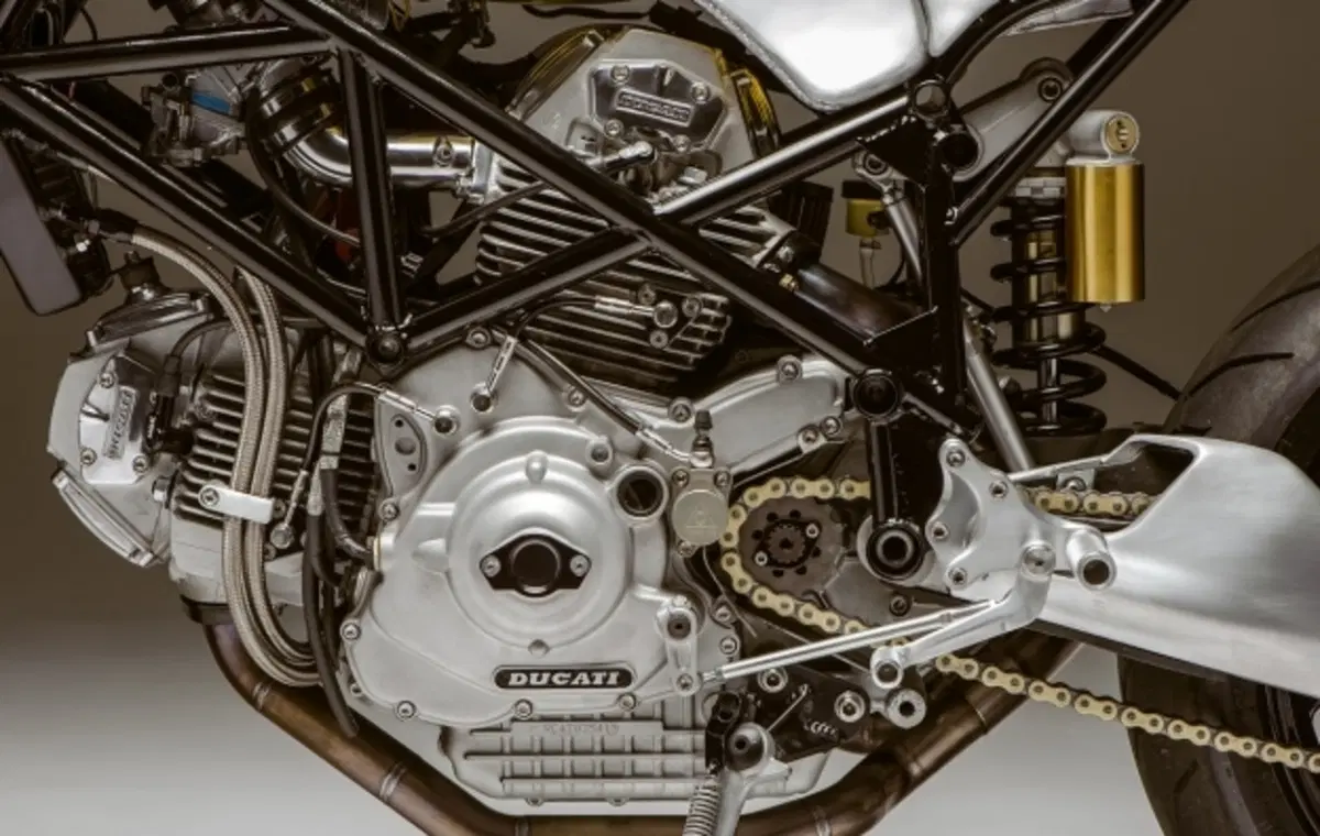 Atom Bomb Ducati 900SS Eleven (3)
