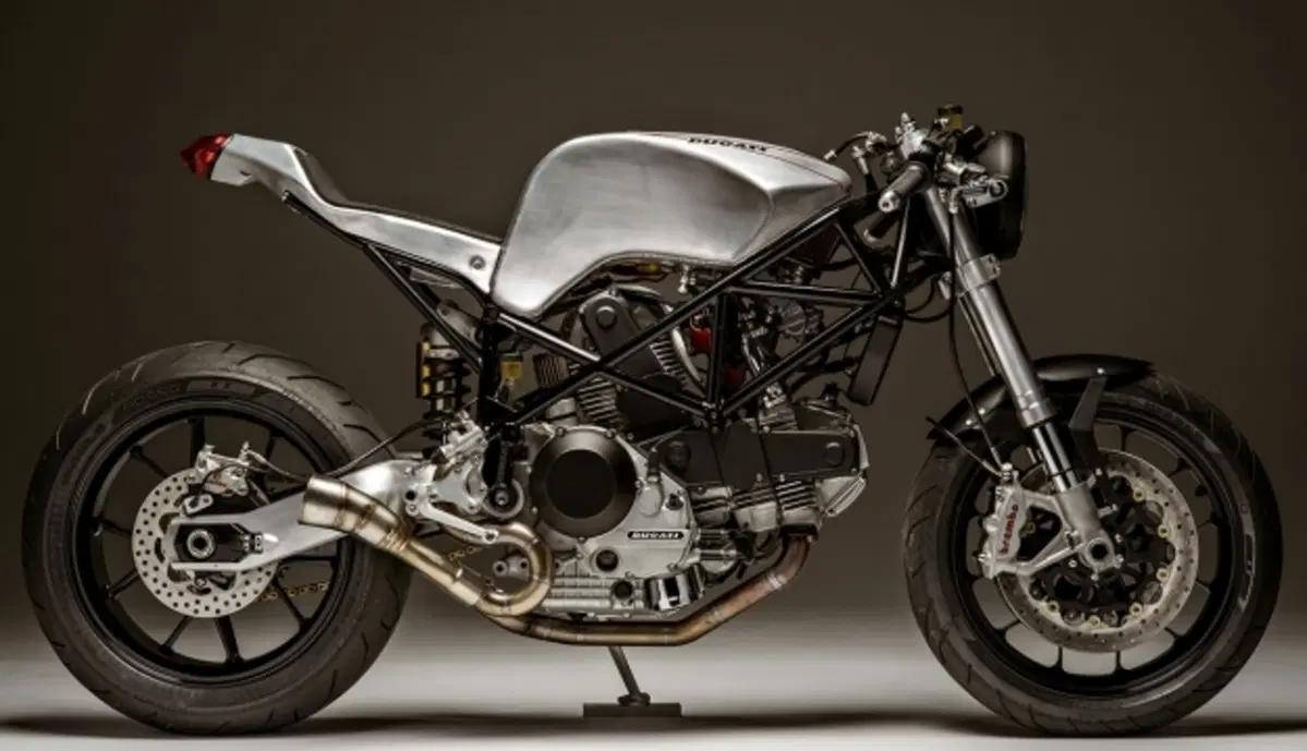 Atom Bomb Ducati 900SS Eleven