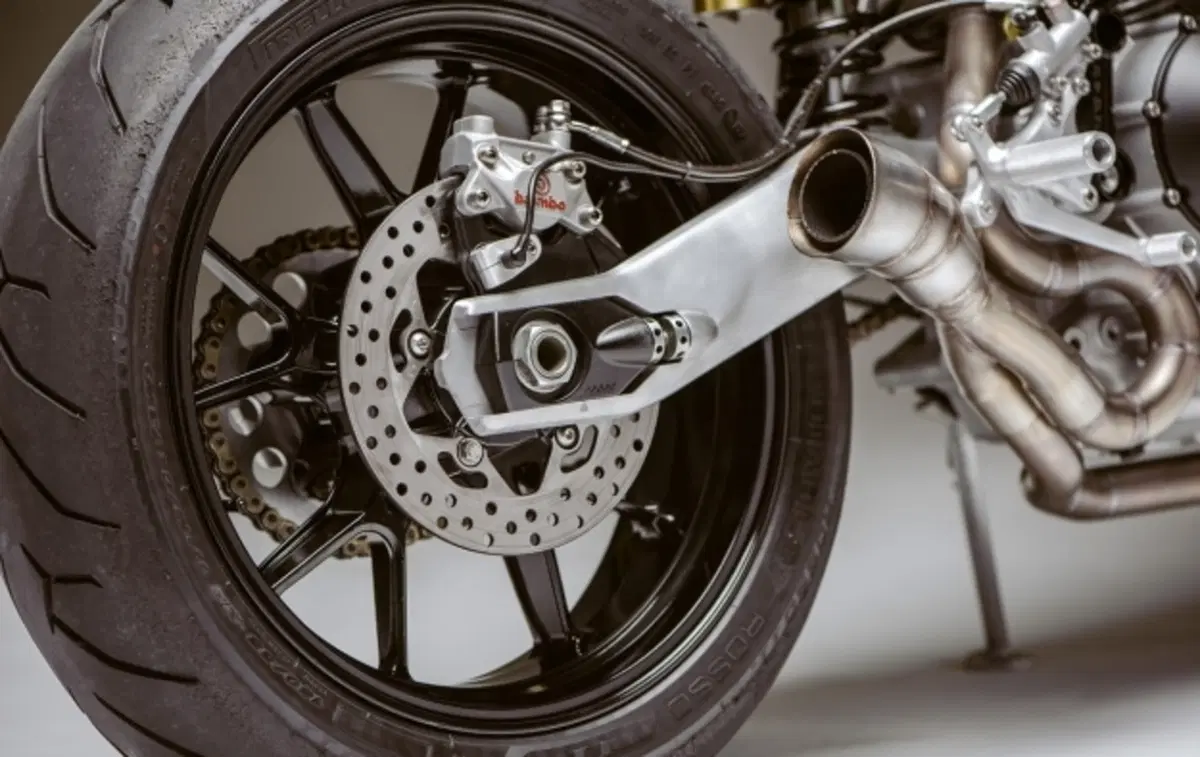 Atom Bomb Ducati 900SS Eleven (5)