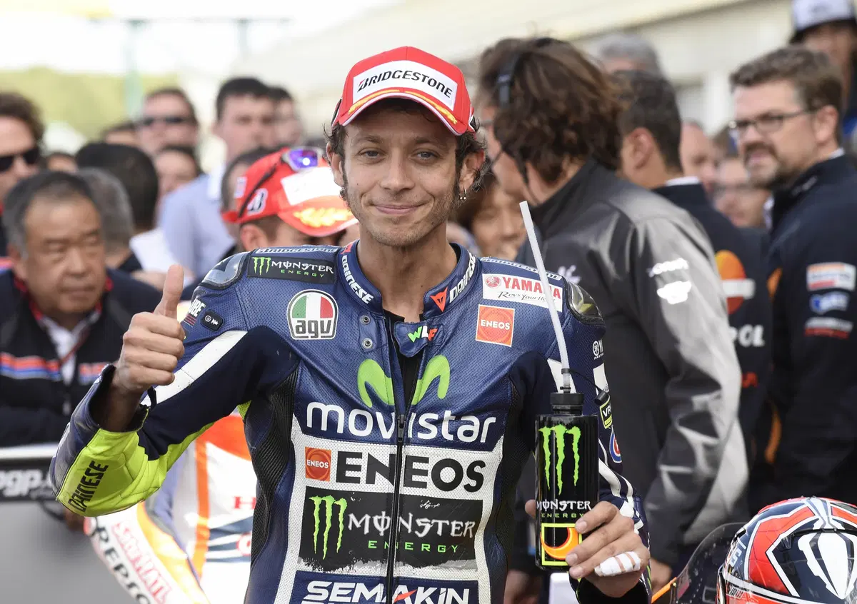 Rossi: "Orgoglioso di essere ancora qui"