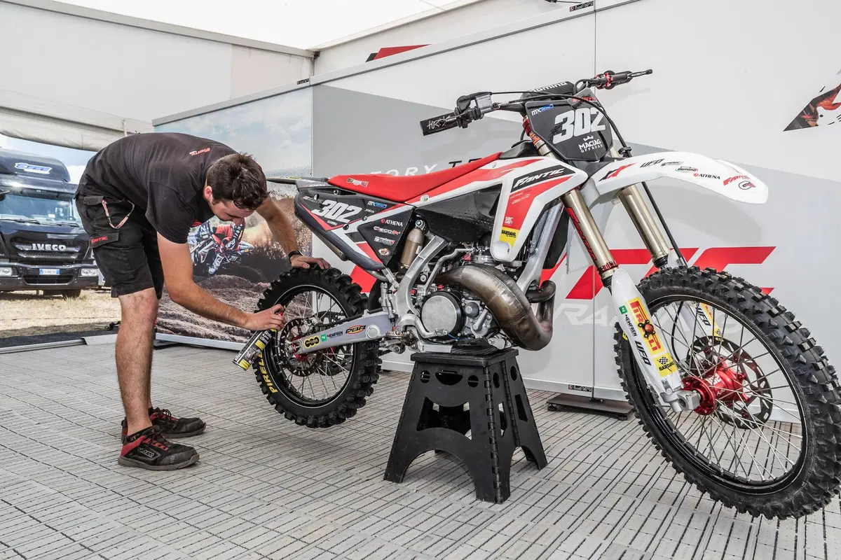 Freni: offroad e velocità. Problemi analoghi, soluzioni… diverse? (3)