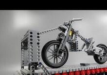 Come funzionano le sospensioni moto? Eccole spiegate con i LEGO! [VIDEO]