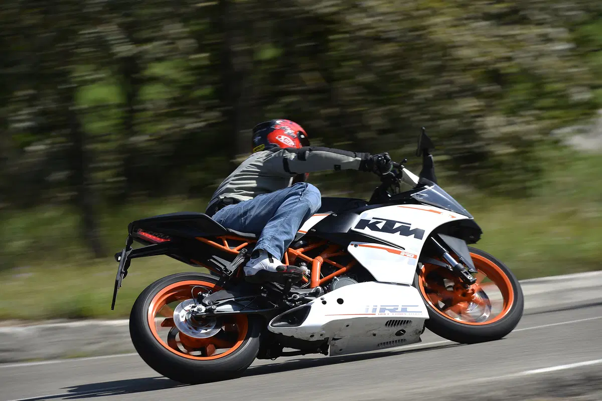 Ktm RC390 (7)
