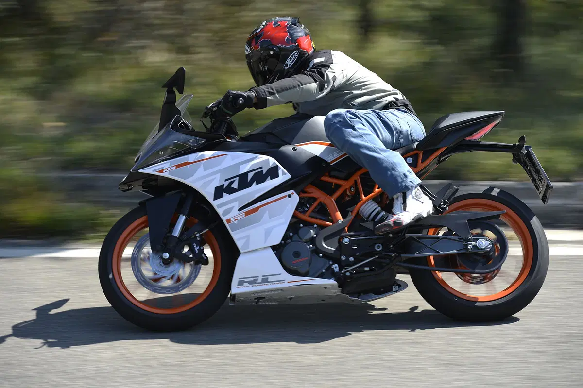 Ktm RC390 (8)