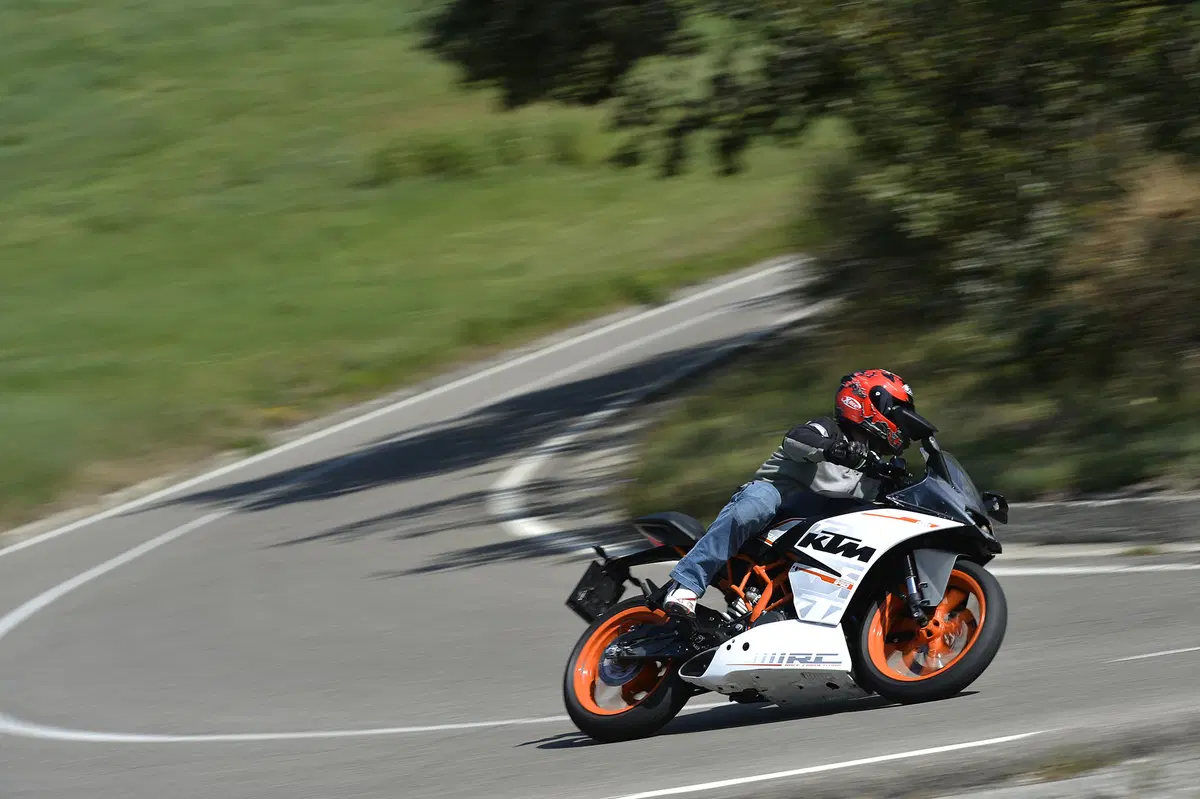 Ktm RC390 (9)