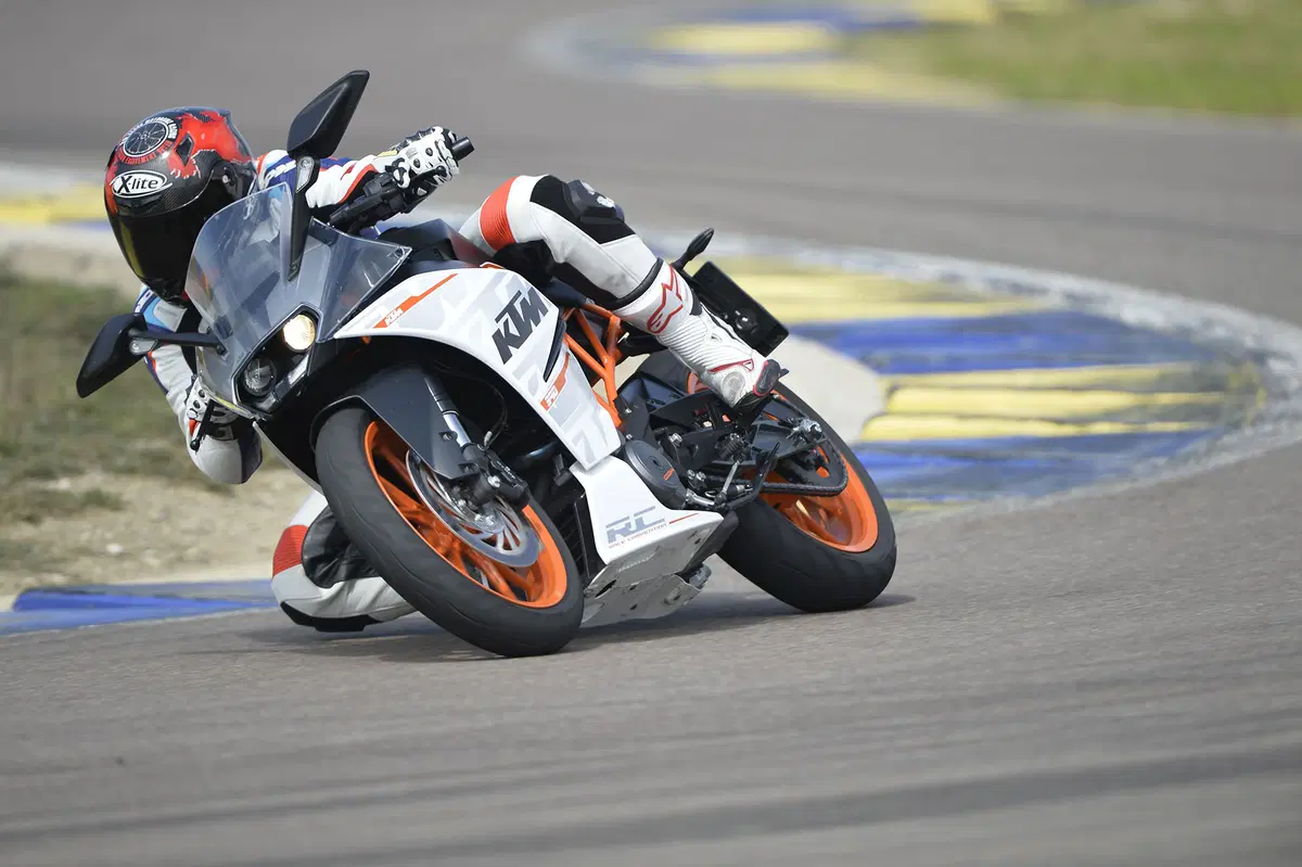 Ktm RC390 (14)