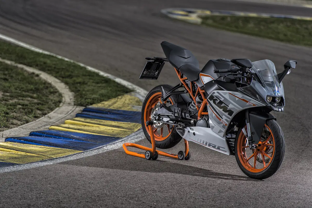 Ktm RC390 (32)